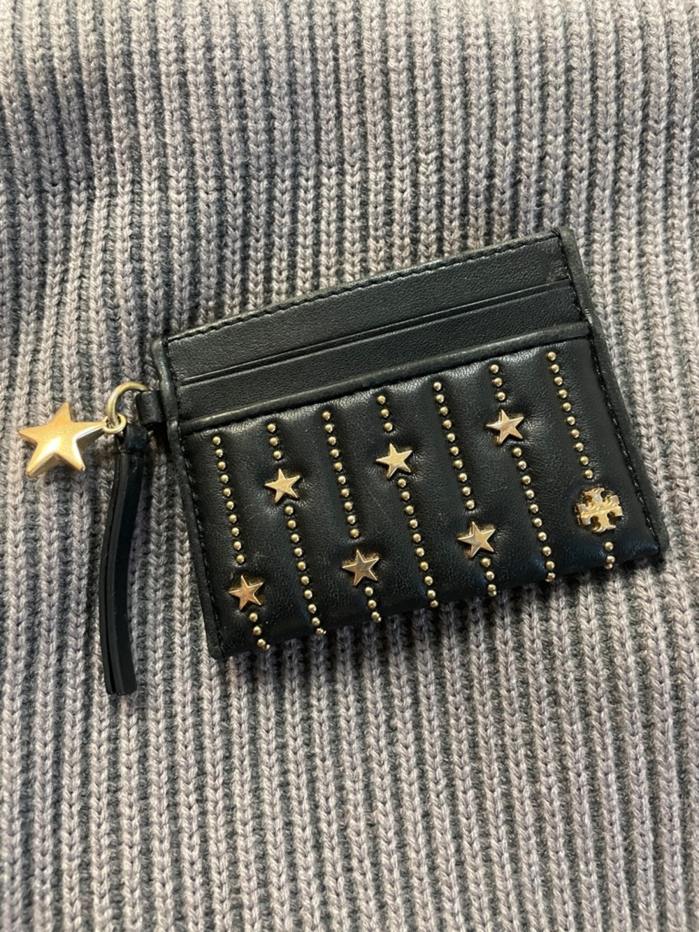 Tory Burch Fleming Star-Stud Black Leather Slim Card holder Case EUC / GUC clean